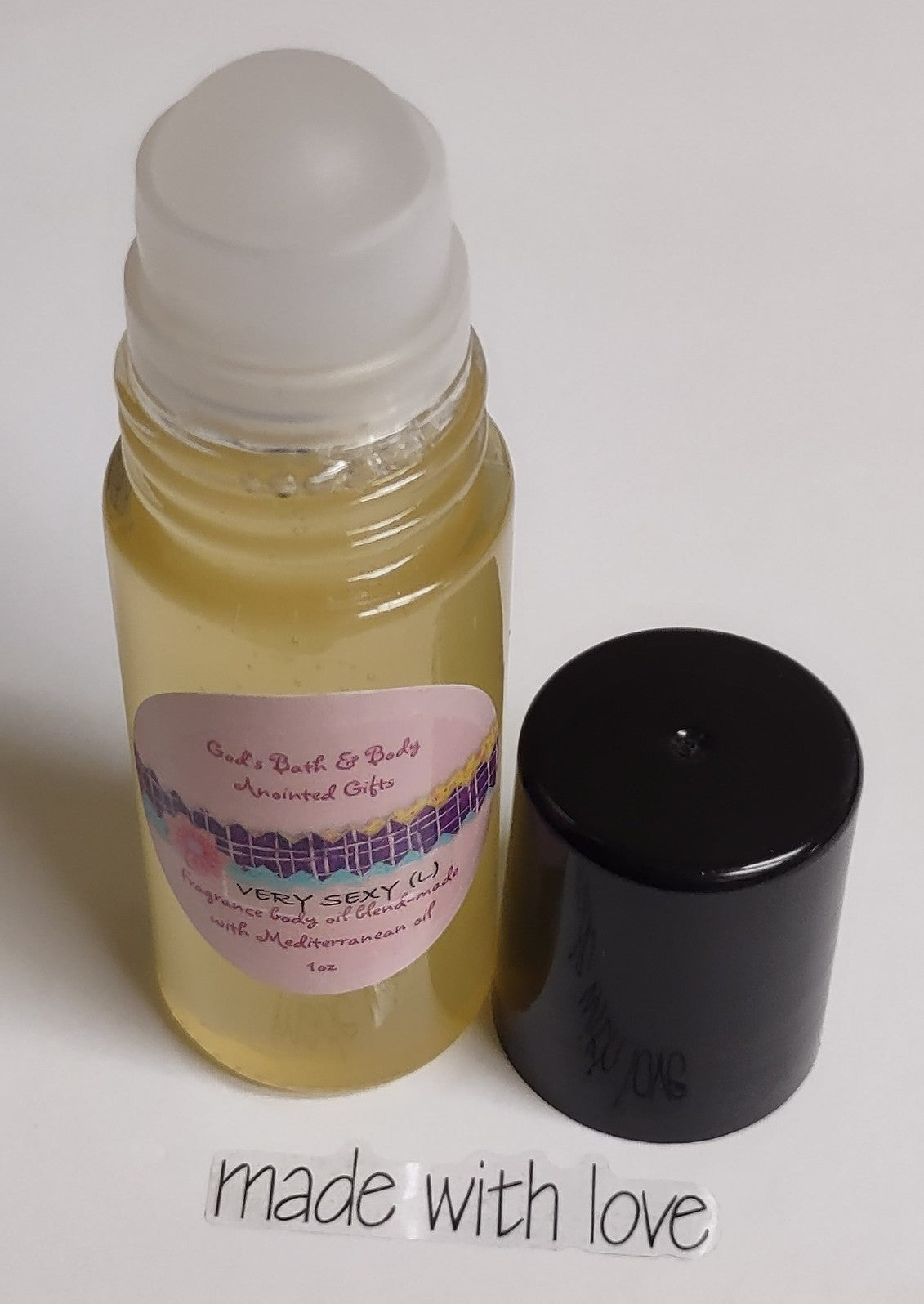 Moisturizing fragrance roll-on body oil blend - 1oz bottle