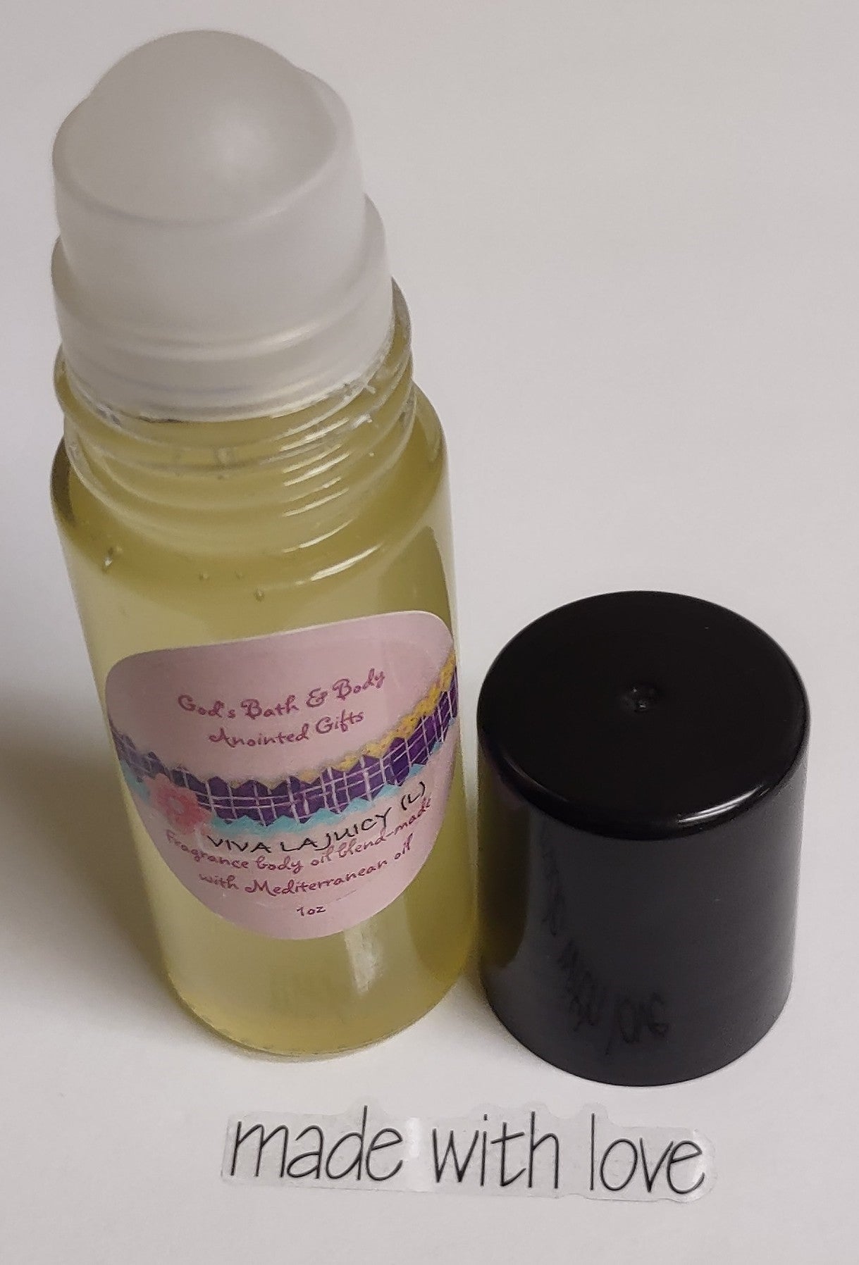 Moisturizing fragrance roll-on body oil blend - 1oz bottle