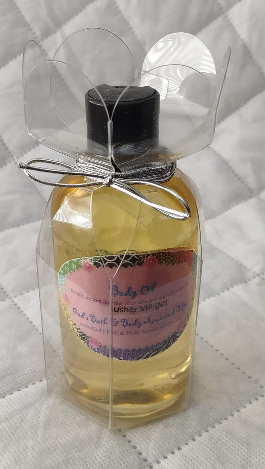 Usher VIP Moisturizing Massage/Body Oil for men 8oz - our impression.